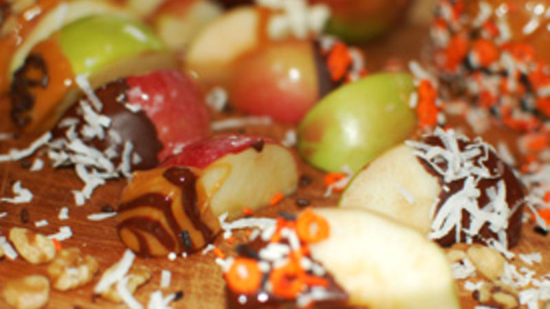 Candy Apple Bites Recipe - Tablespoon.com