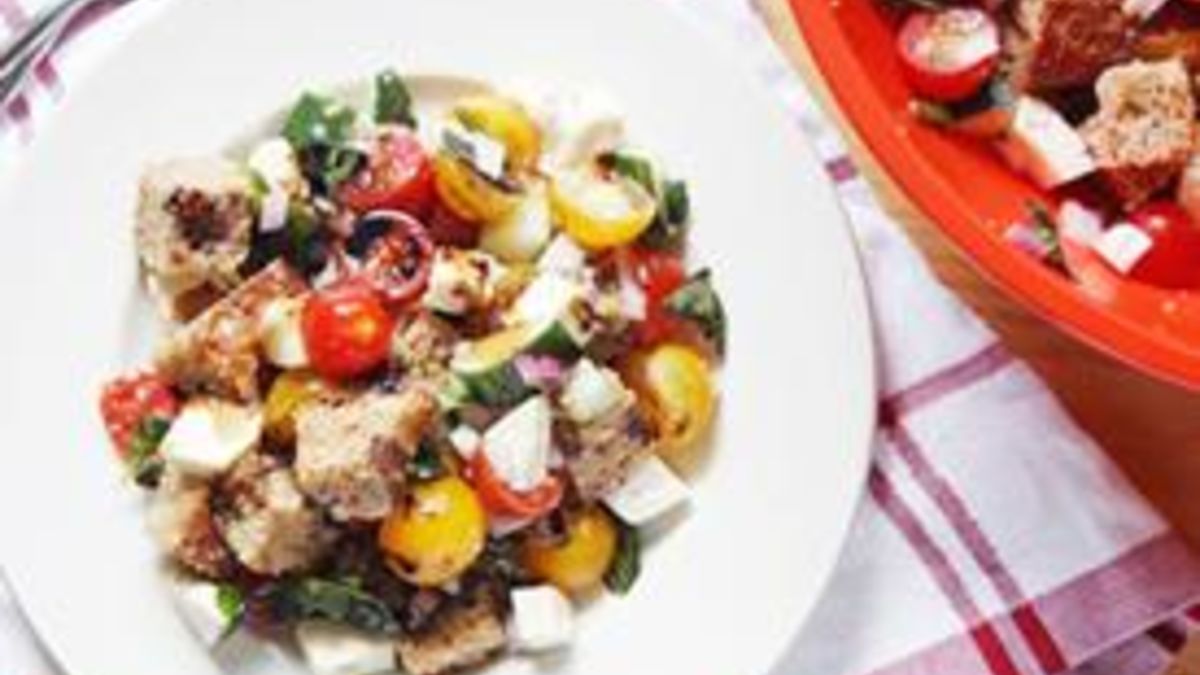 Summer Panzanella Salad
