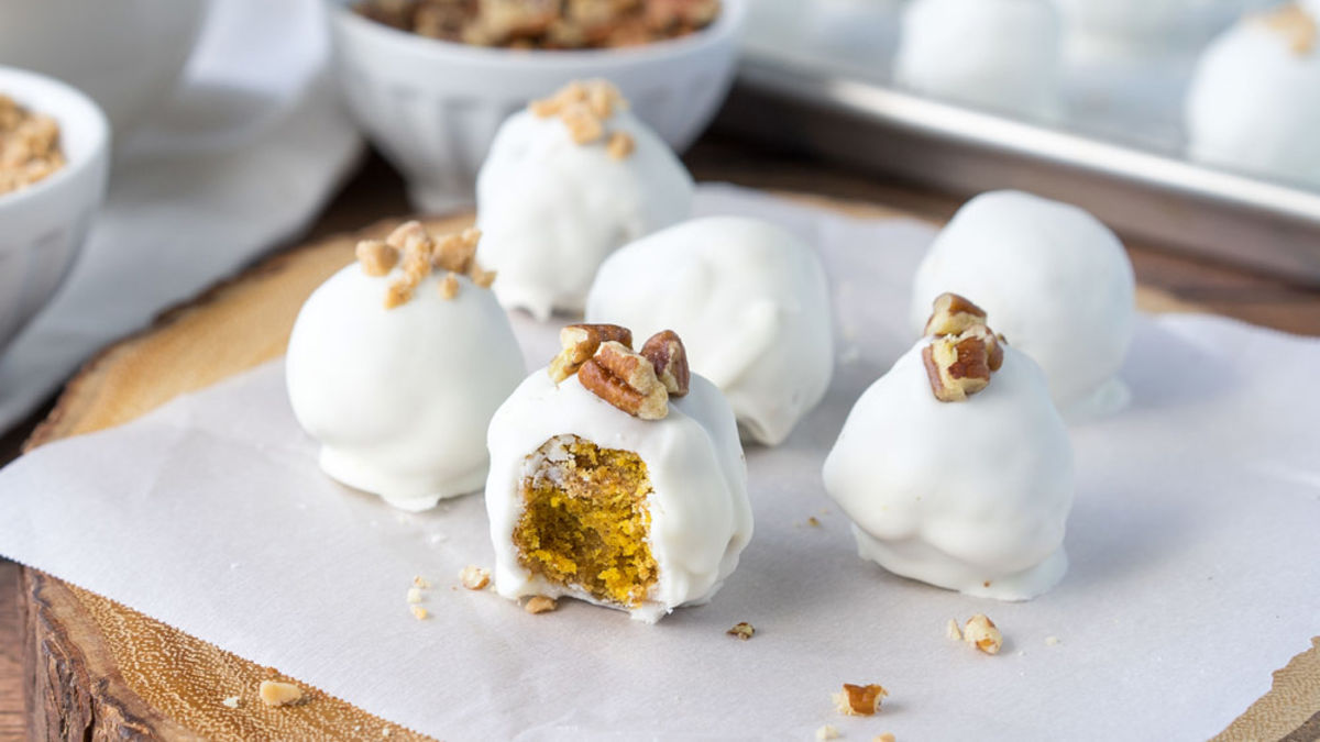 Easy Pumpkin Truffles