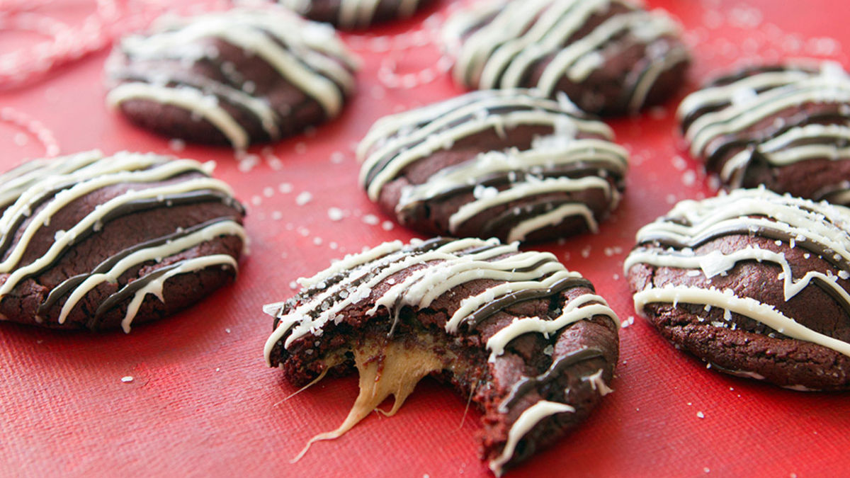 Salted Caramel Red Velvet Cookies