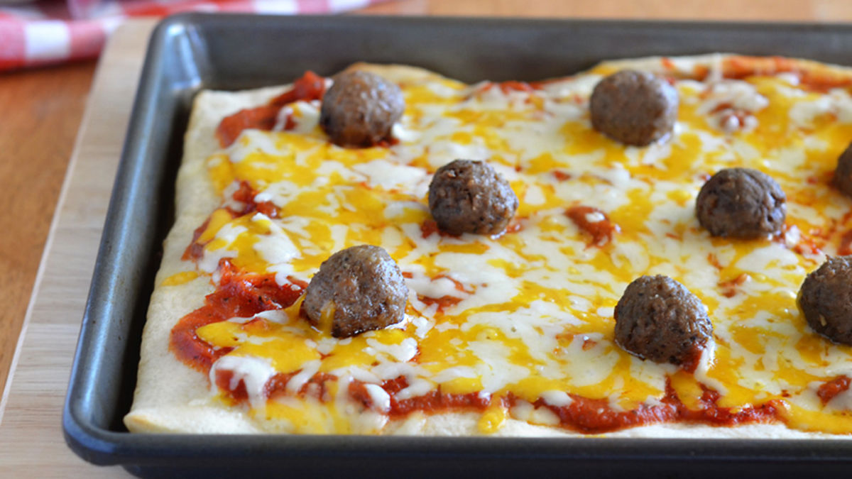 Kid-Friendly Meatball Pizza