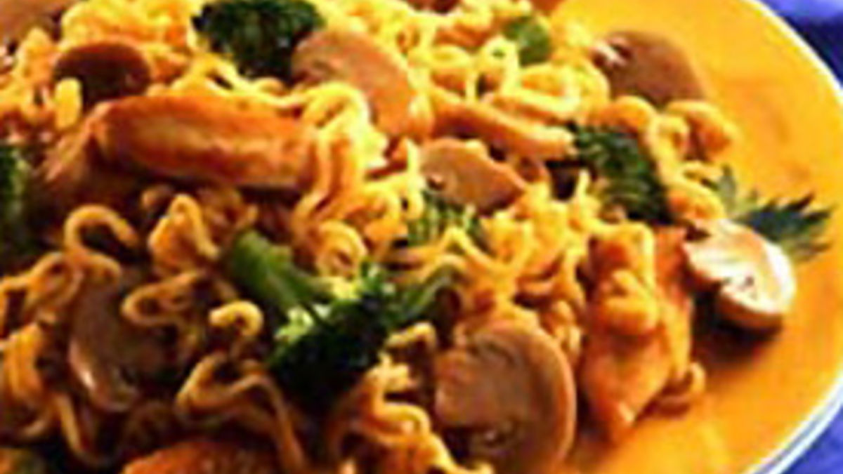 Mushrooms and Chicken with Ramen Noodles
