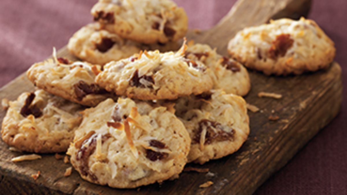 Crispy Coconut-Date Cookies