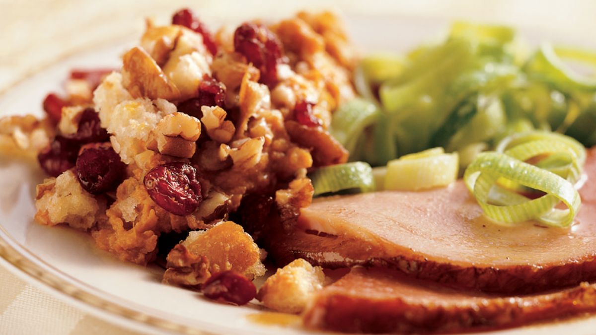 Cranberry Streusel Sweet Potatoes