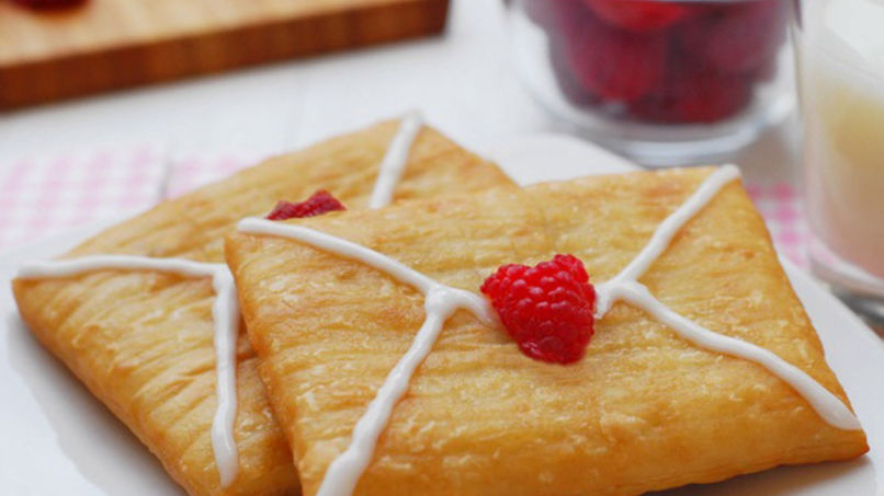 Toaster Strudel™ Love Envelopes 