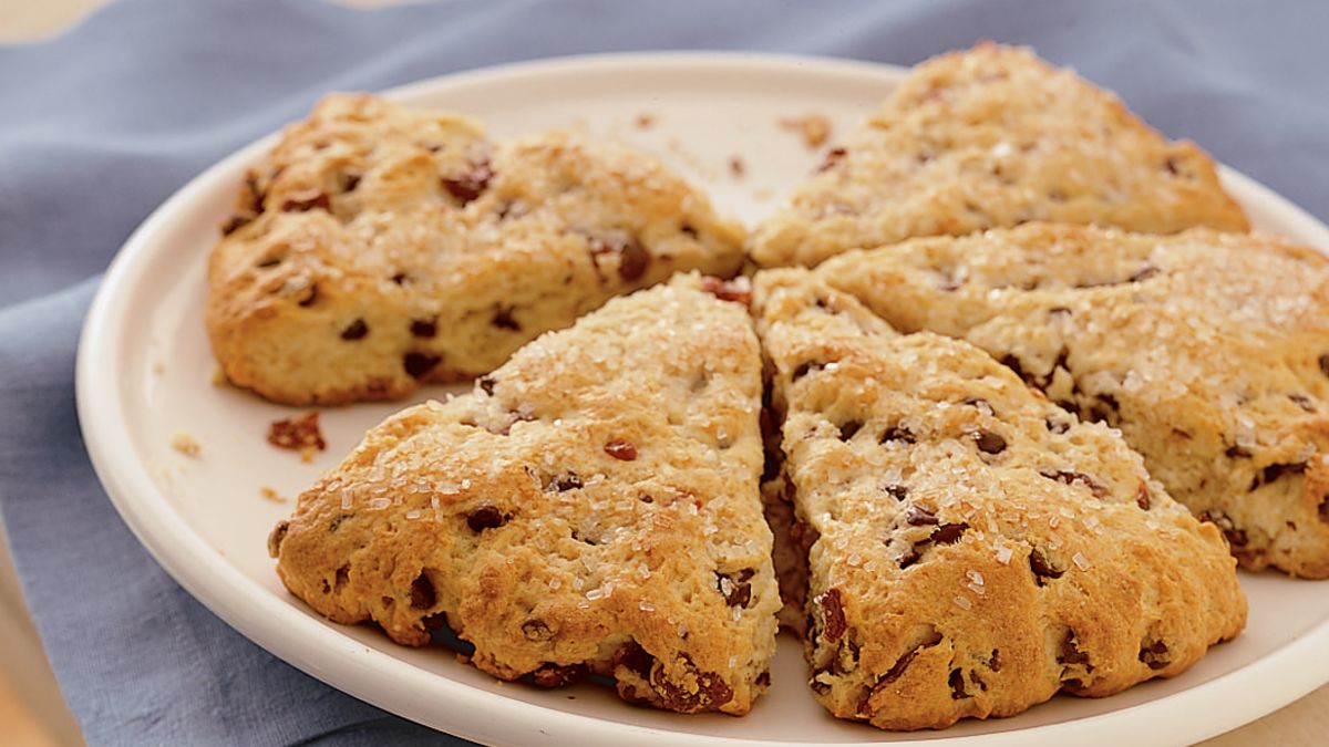Bisquick™ Cherry-Chocolate Chip Scones