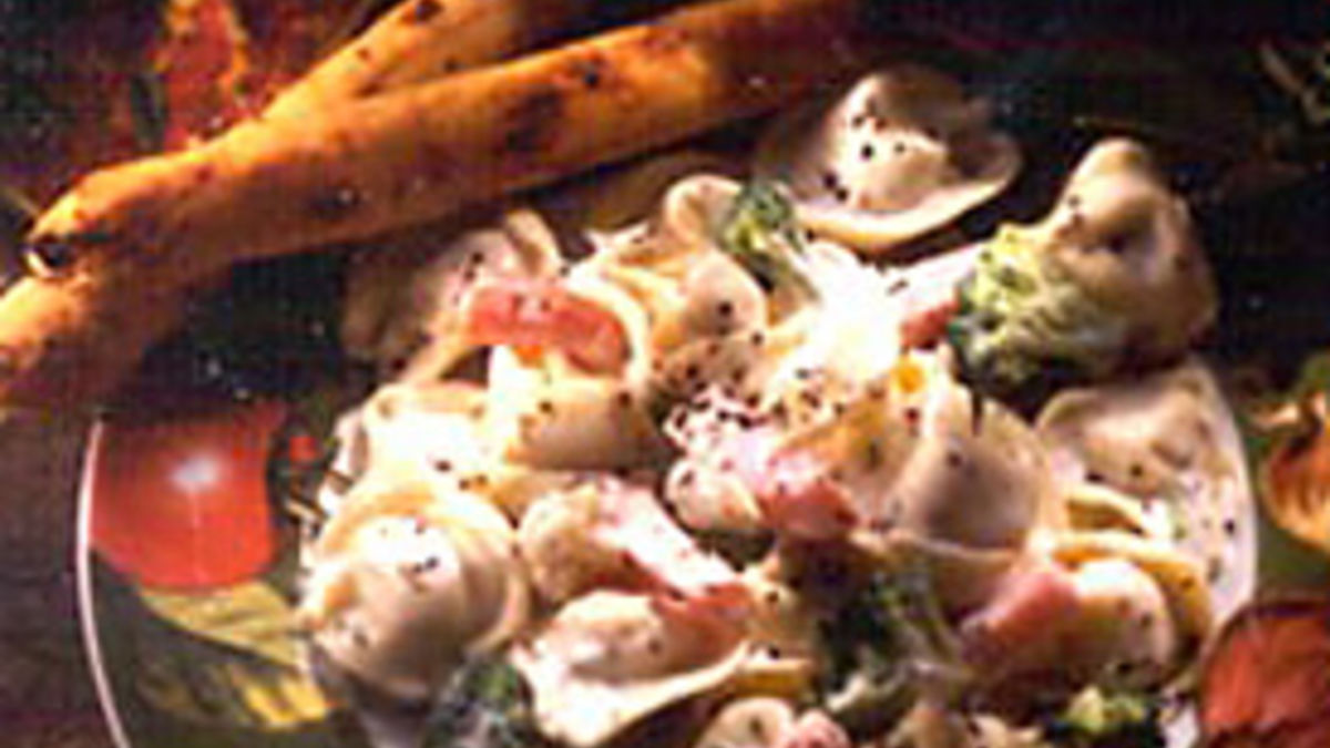 Garlic-Herb Vegetable Tortellini