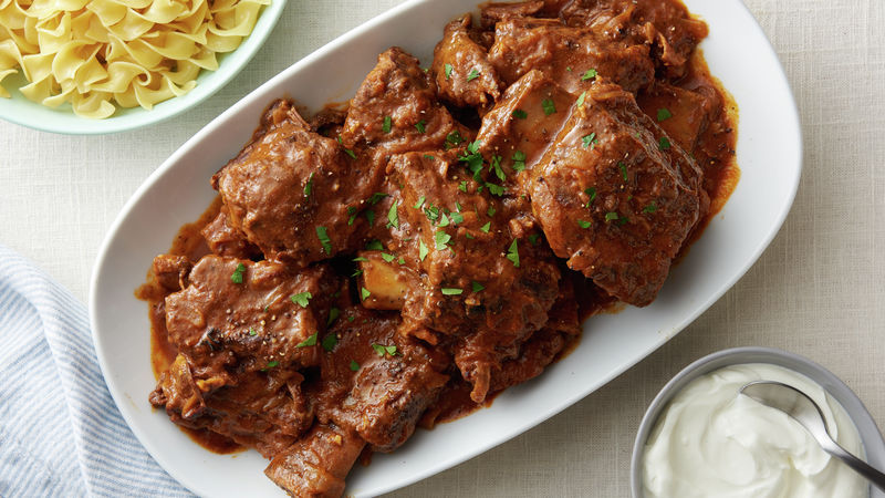 Slow Cooker Short Rib Goulash