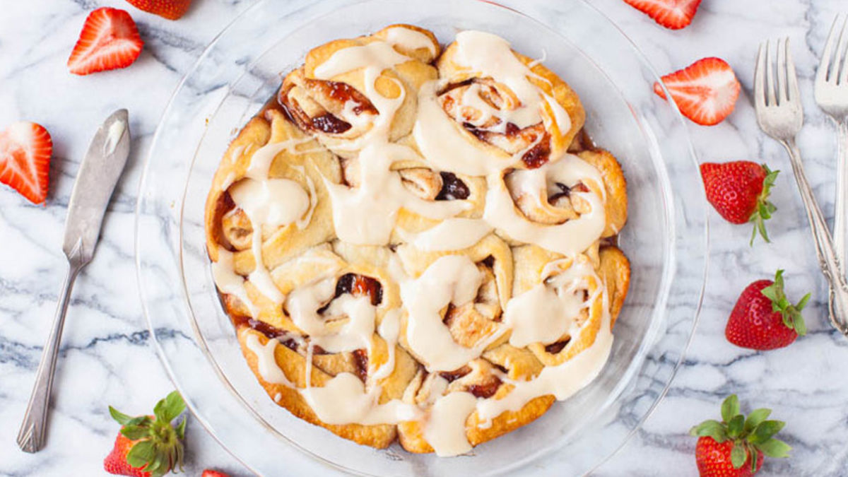 Strawberry Jam Sweet Rolls