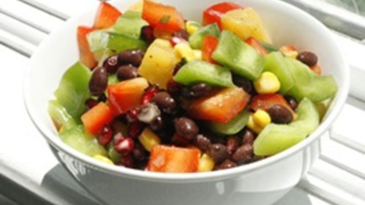 Citrus-Black Bean Salad with Two Peppers