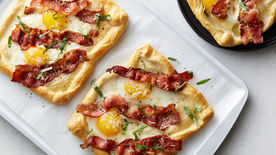 How to Make Bacon and Egg Crescent Squares Video