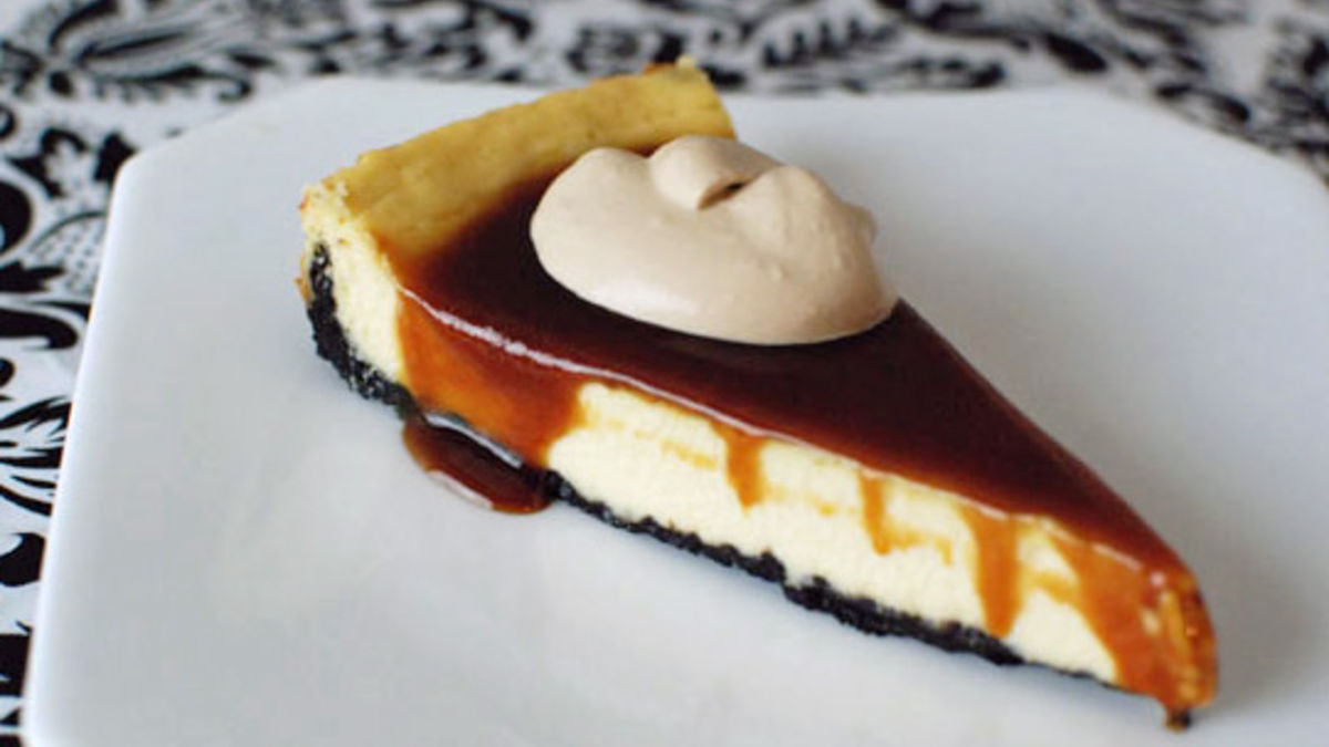 Irish Cream Cheesecake with Whiskey Caramel