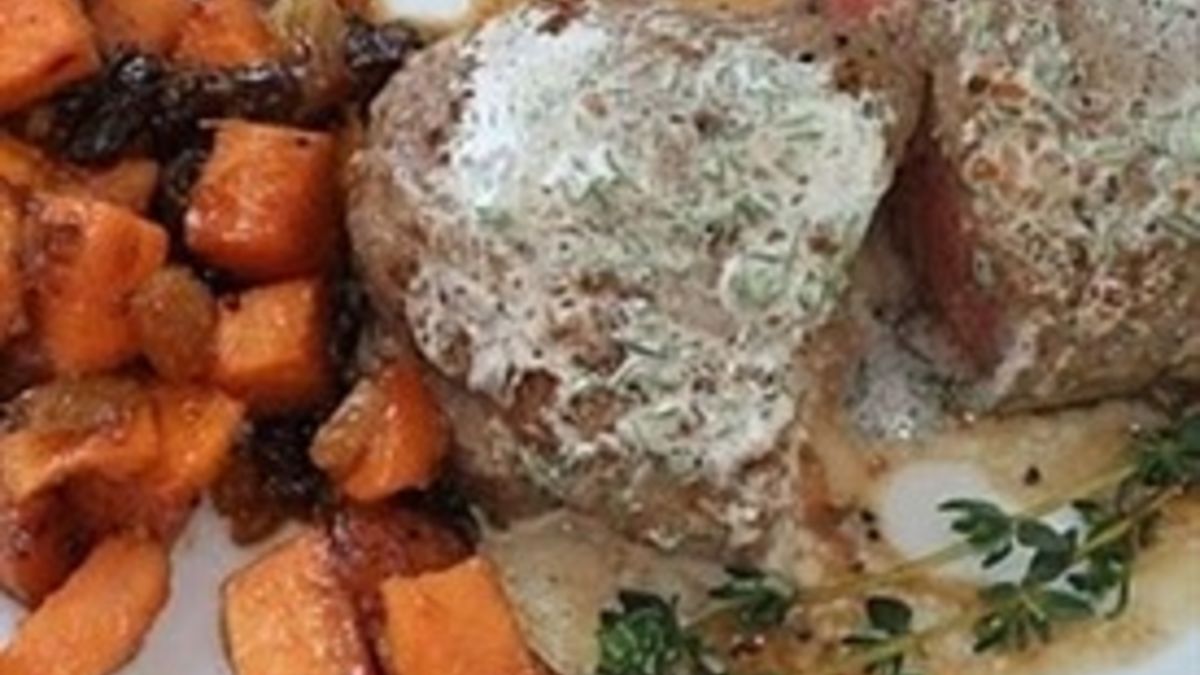 Steak with Sweet Potato-Mango Chutney