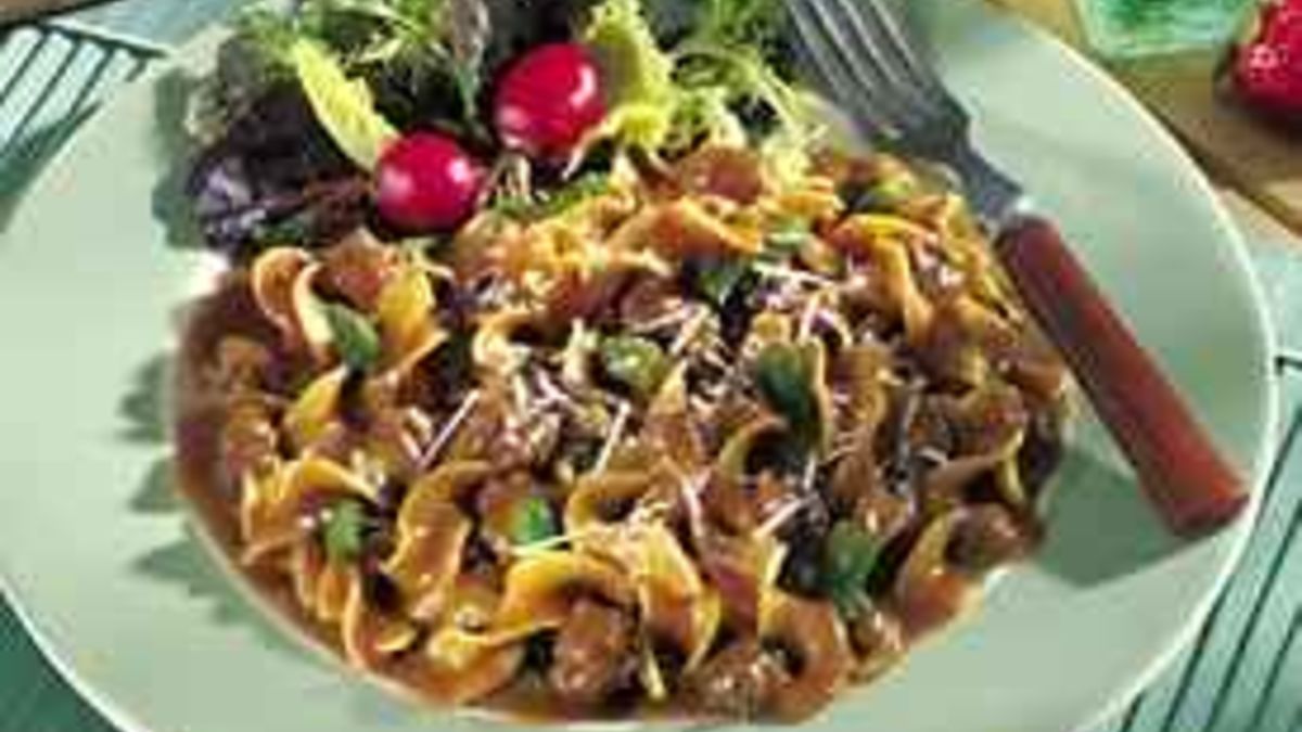 Beef Pasta and Green Beans