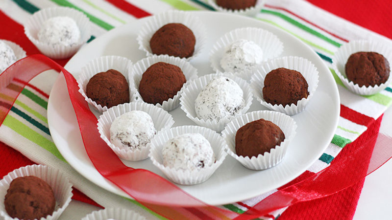 Brandy Balls Recipe | Betty Crocker
