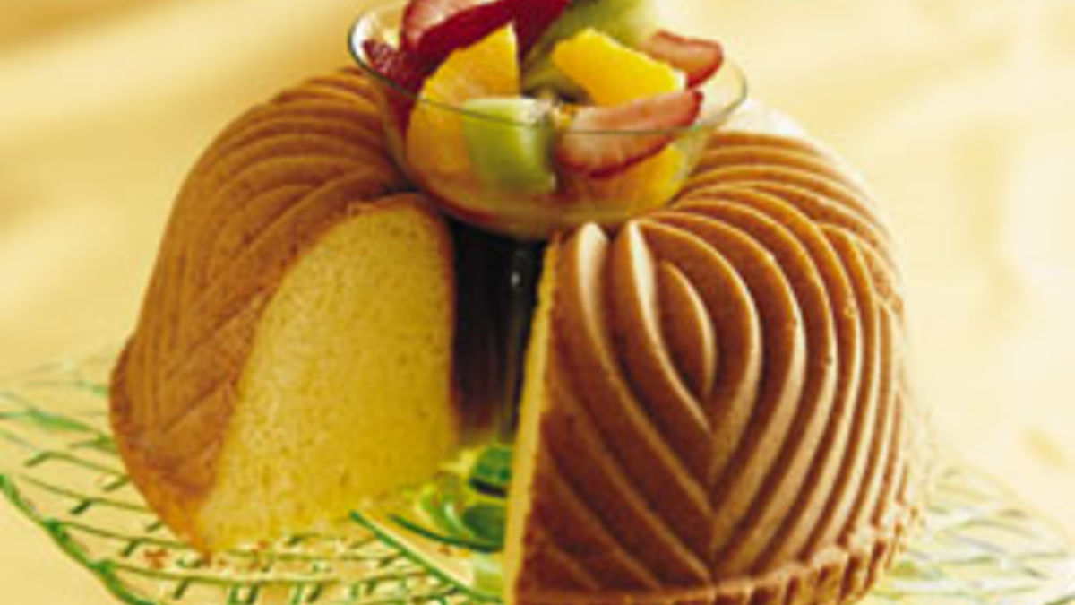 Cream Cheese Pound Cake with Sassy Fruit Salsa