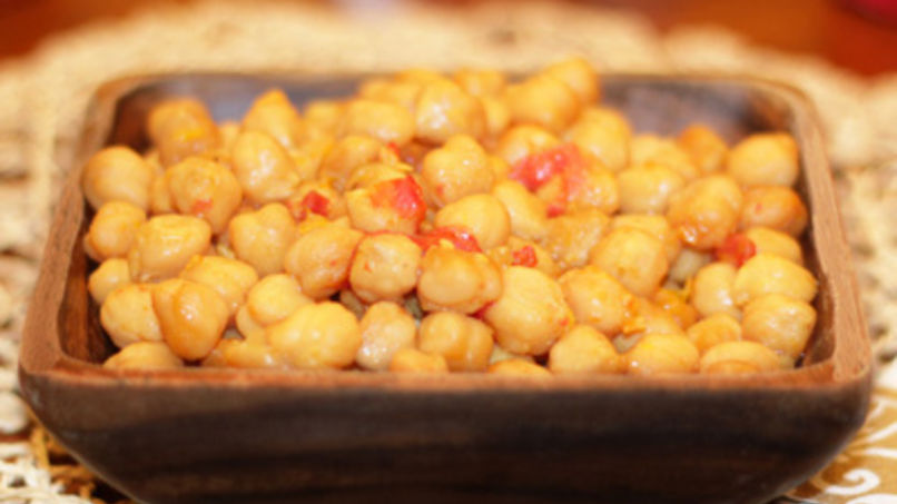 Garbanzo Beans with Vegetables