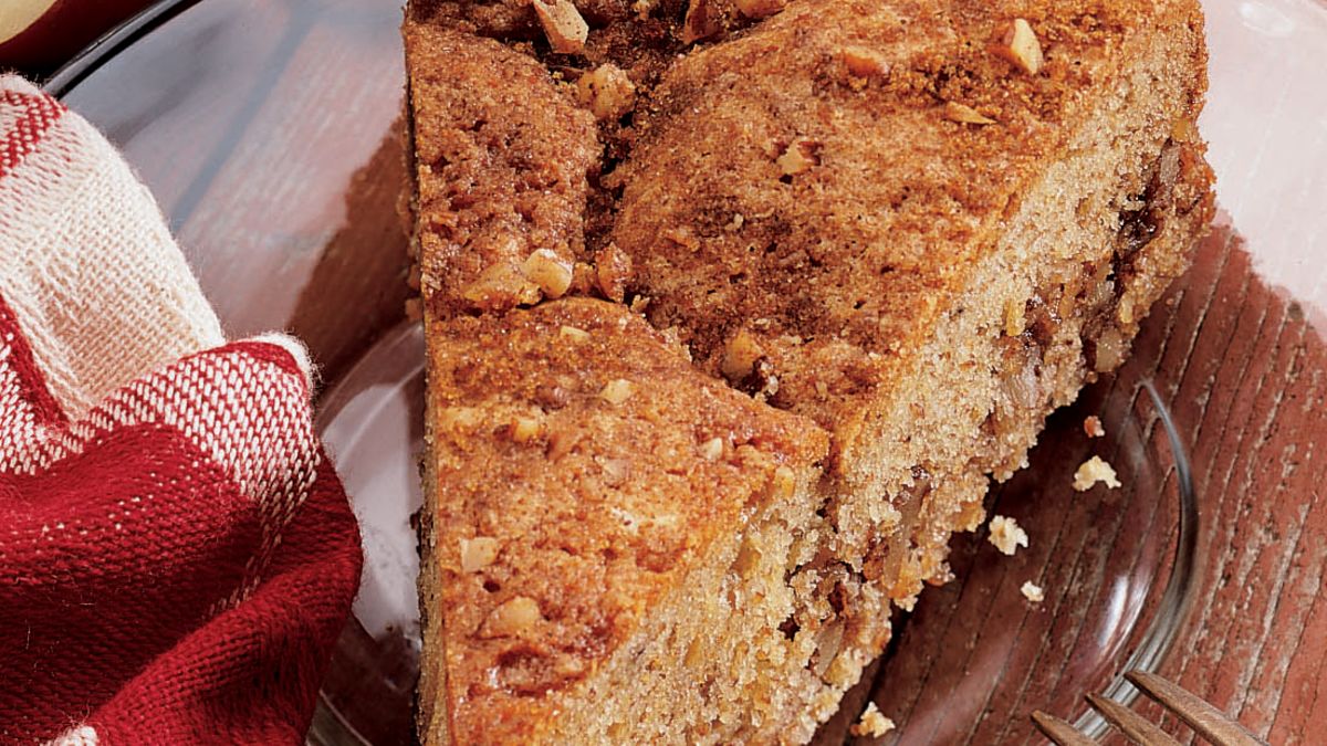 Apple Crunch Coffee Cake