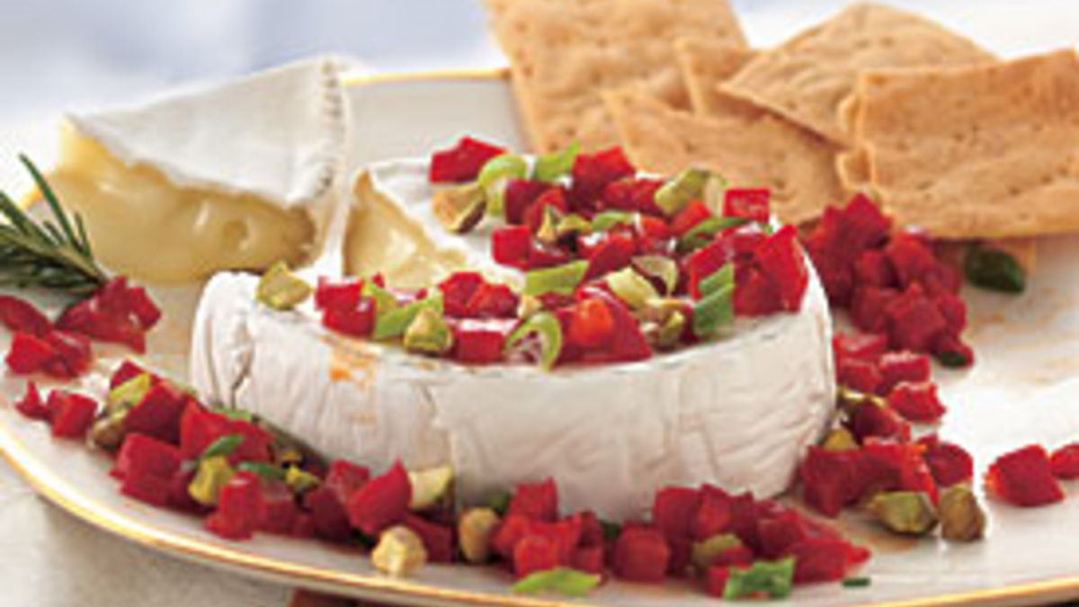 Camembert with Balsamic Bell Peppers