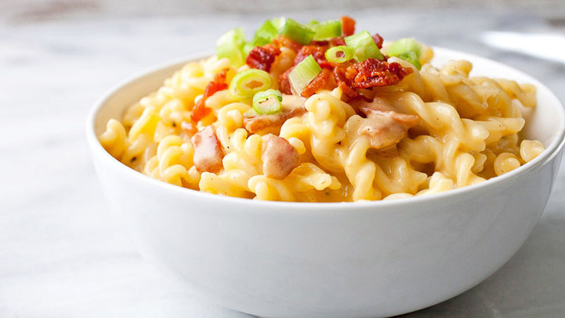 Stovetop Smoked Gouda and Cheddar Fusilli