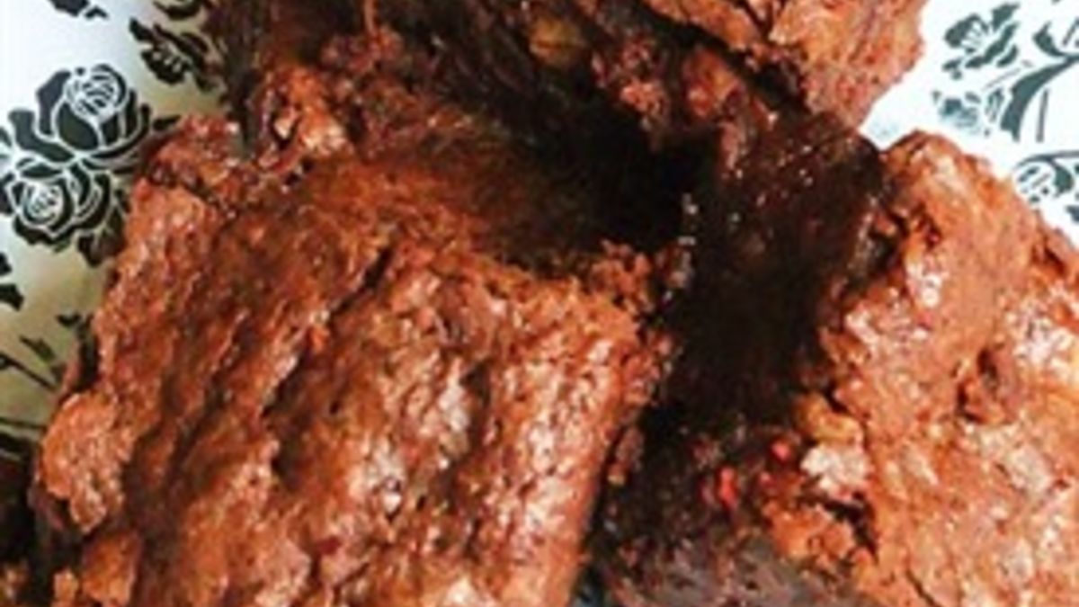 Brownies with Red-Wine Raisins and Toasted Walnuts