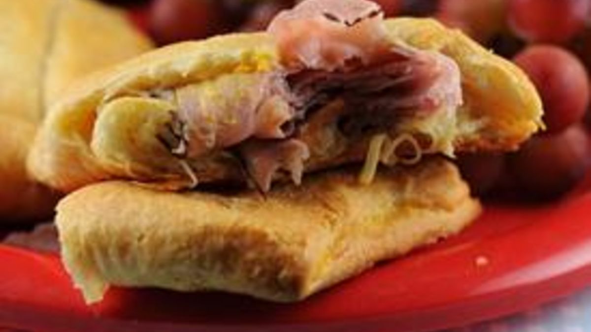 Ham and Cheese Crescent Pockets