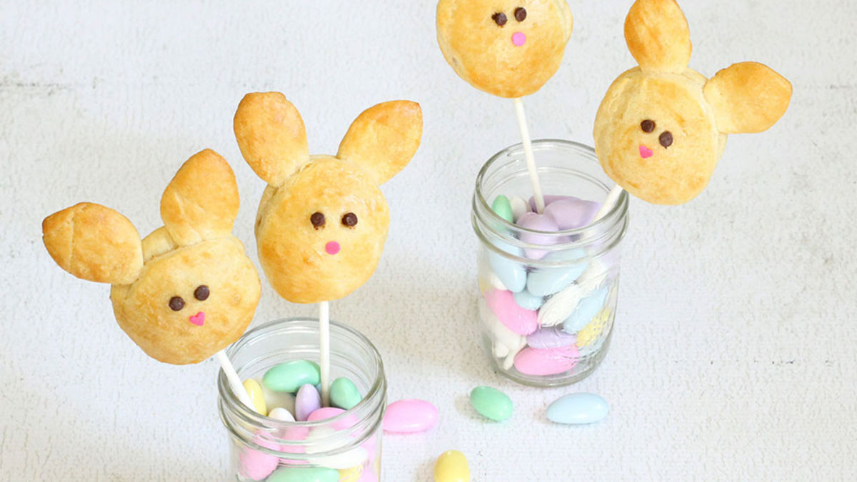 Jam-Filled Bunny Pops