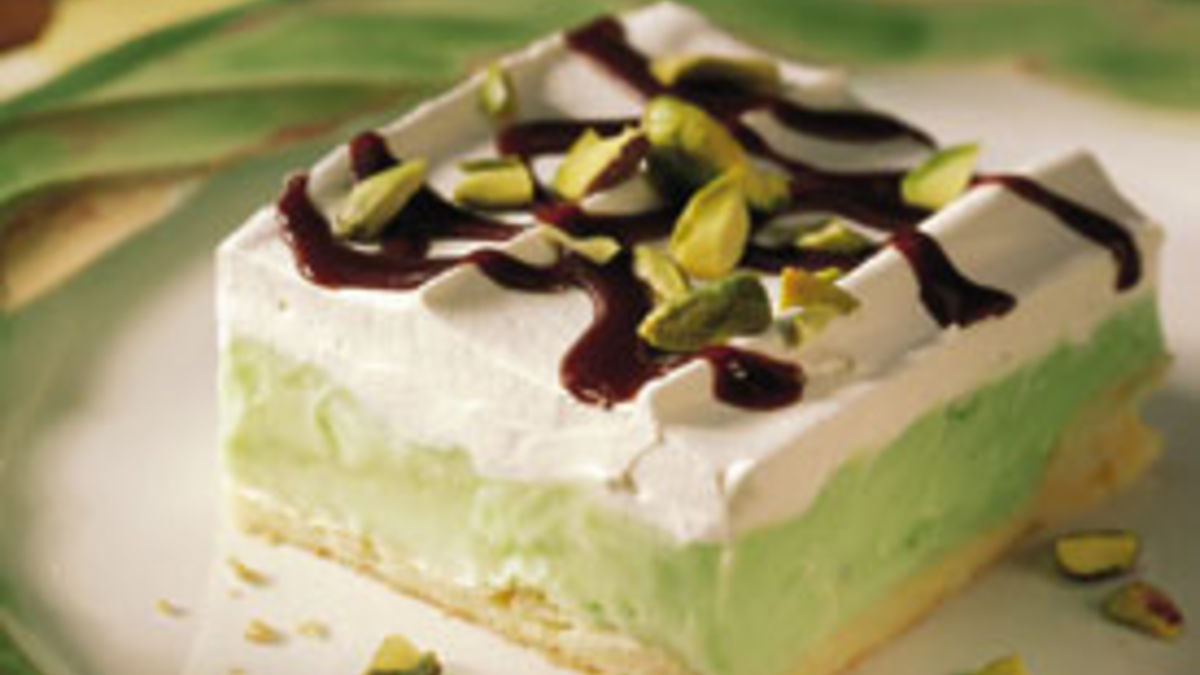 Cool Pistachio Dessert