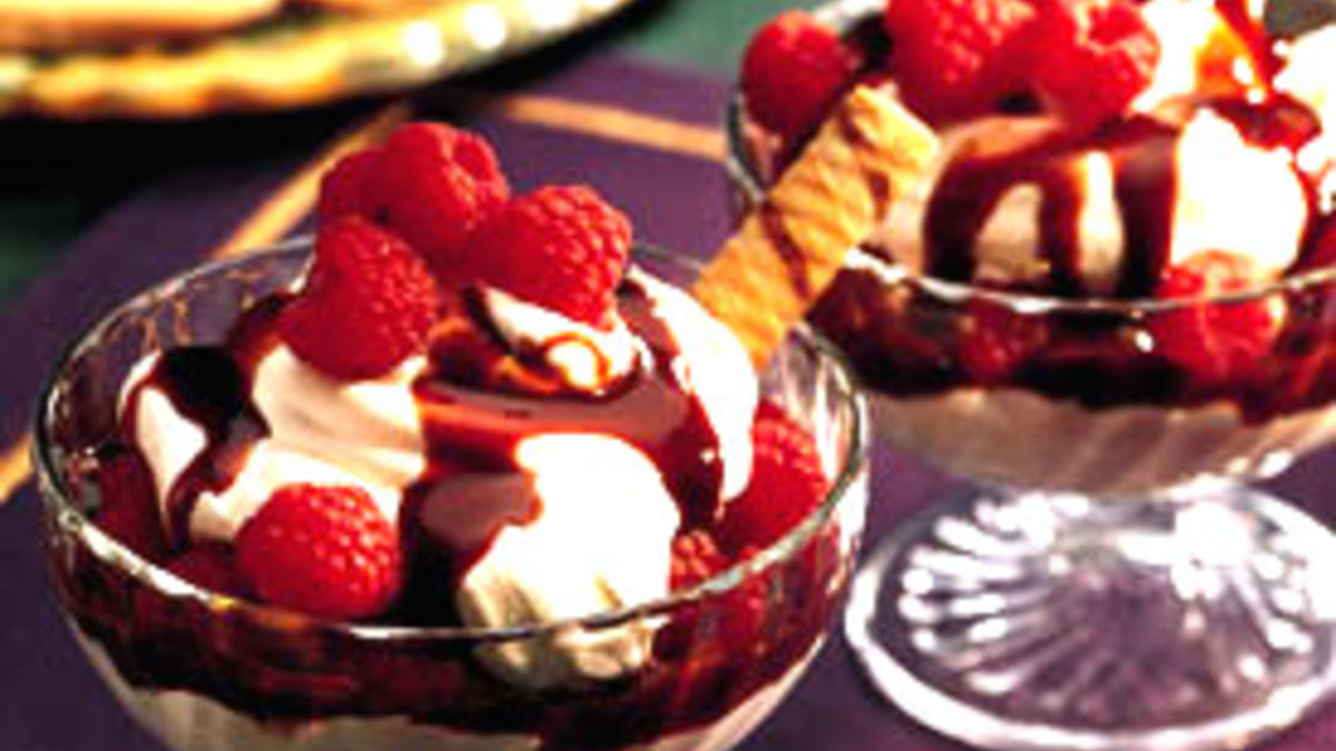 Raspberry-Chocolate Cream