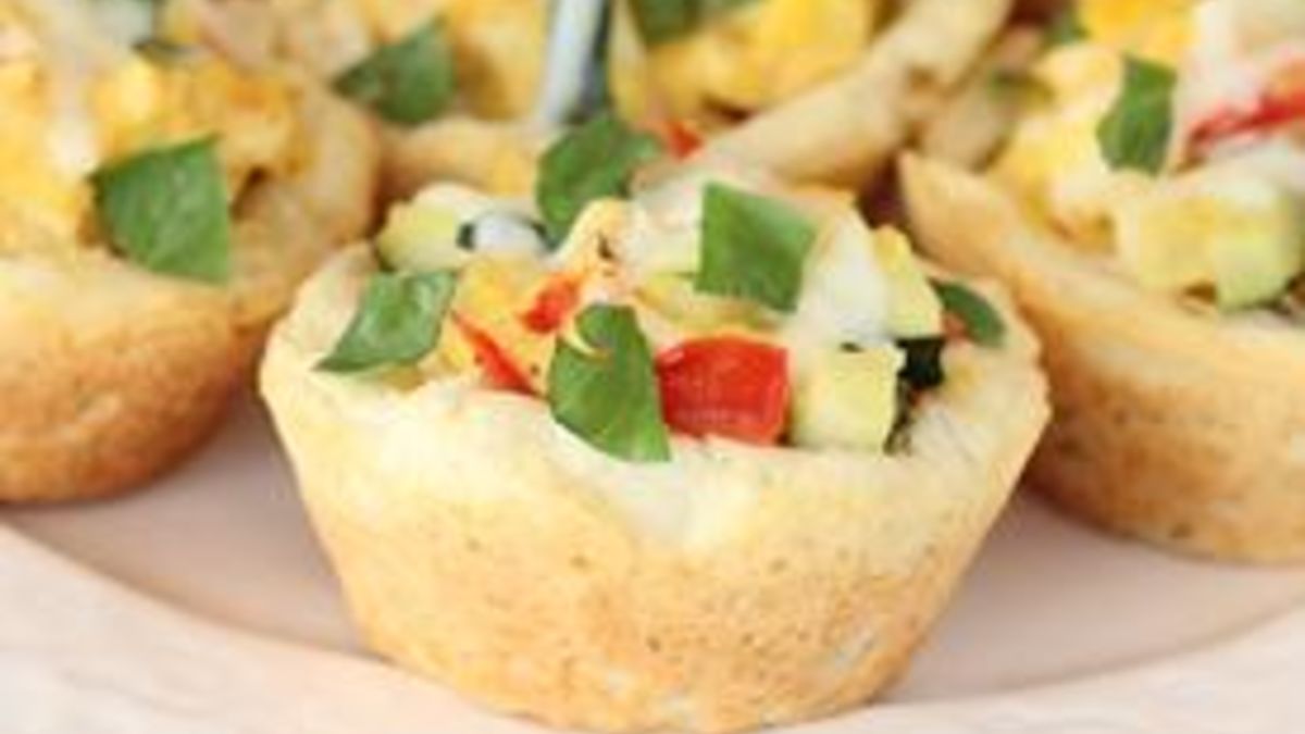 Scrambled Veggie Biscuit Cups
