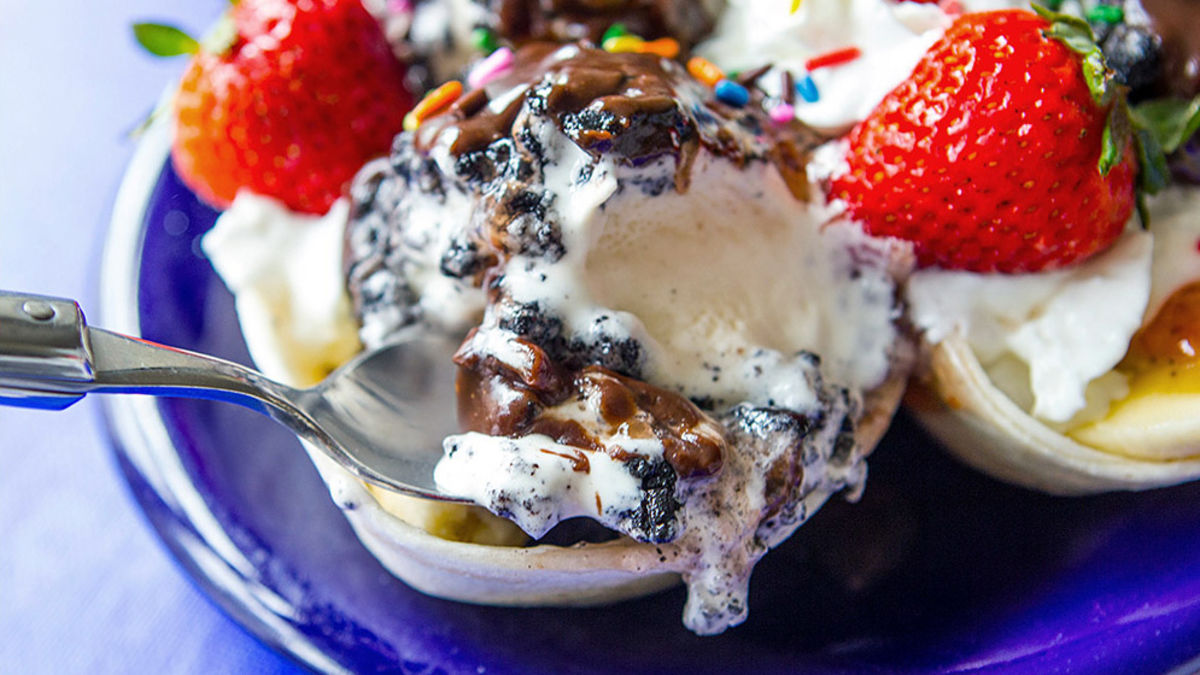 Fried Ice Cream Balls