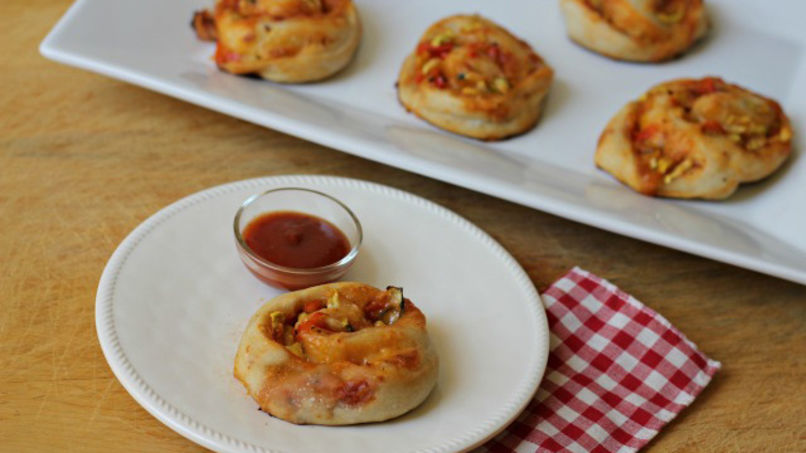 Vegetarian Pizza Rolls