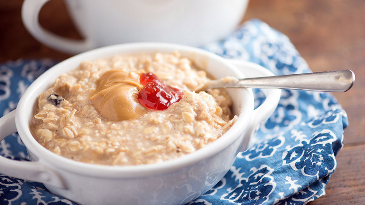 Peanut Butter and Jelly Oatmeal