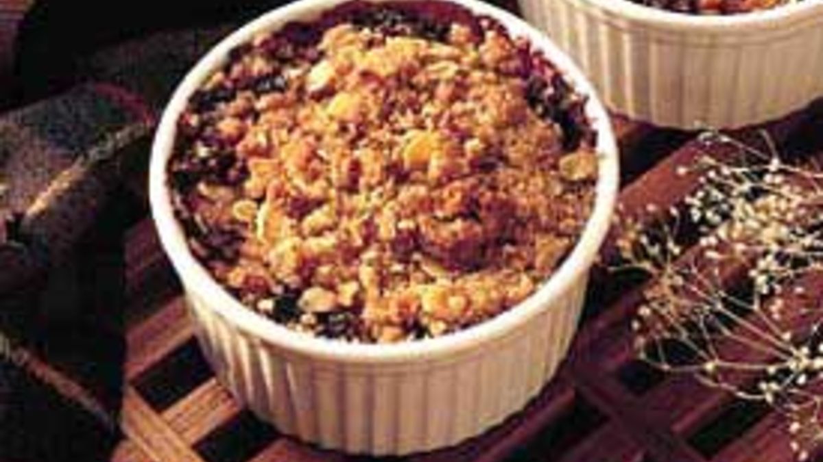Blueberry-Pear Crisps