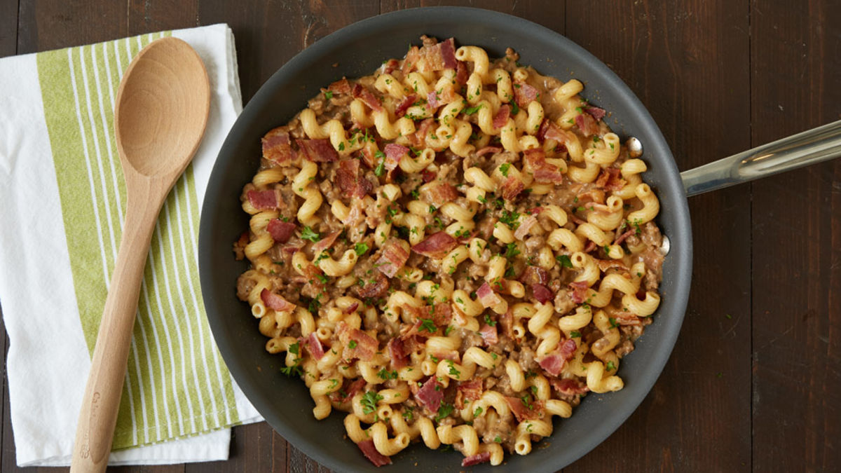 Bacon Cheeseburger Pasta Skillet