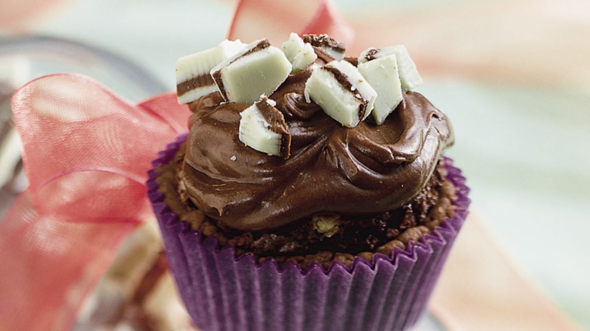 Minty Fudge Cups
