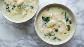 How to Make Creamy Chicken and Gnocchi Soup Video
