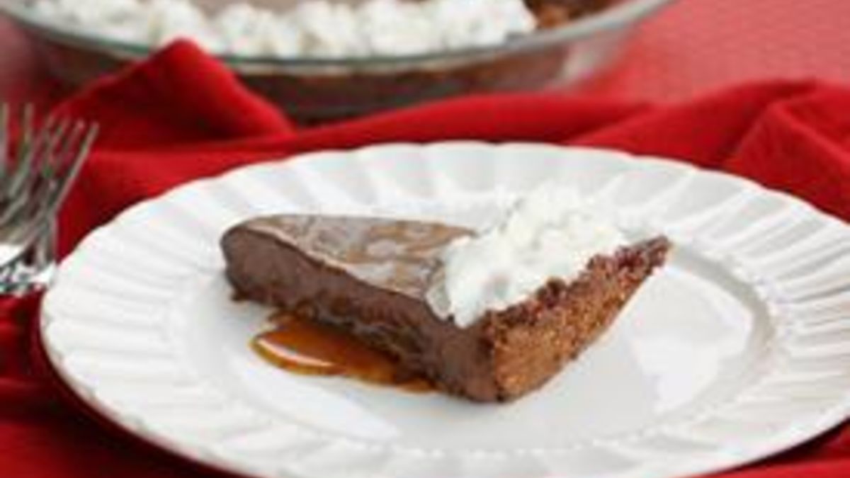 Salted Caramel Chocolate Pie