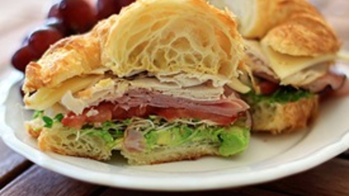 California "Club" Croissant