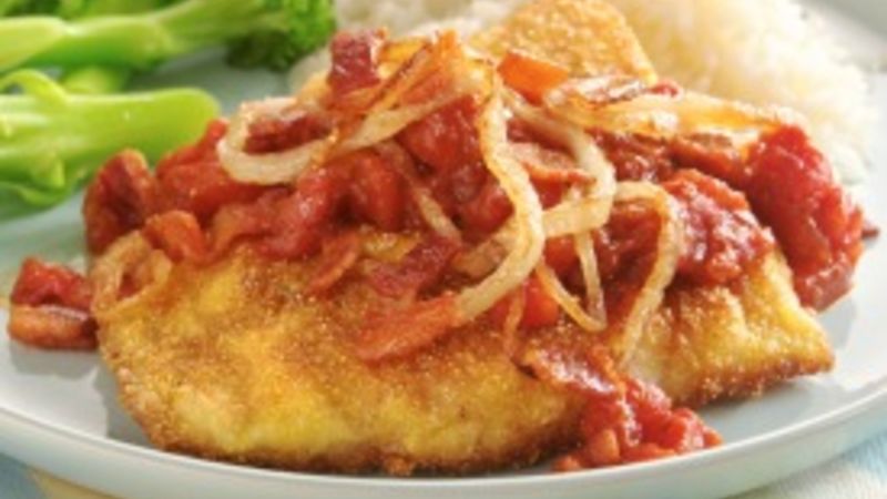 Fish with Bacon, Onion and Tomatoes Recipe - BettyCrocker.com