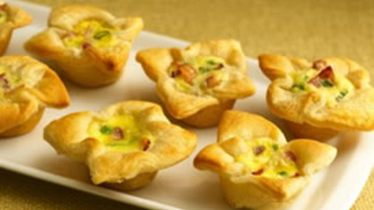 Crescent Bacon-Cheese Tartlets