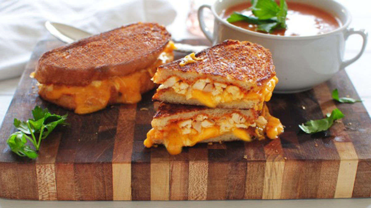 Chipotle Chicken Grilled Cheese