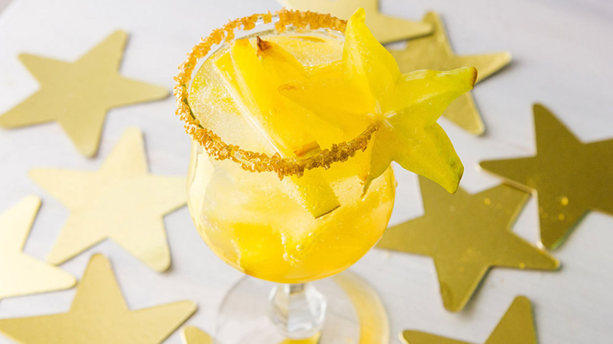 Starfruit Pisco-Sour Punch