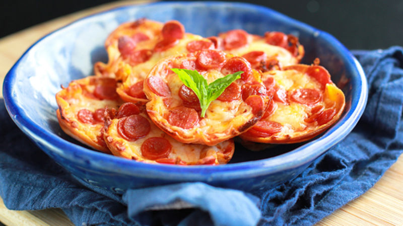 Mini Tortilla-Crust Pizzas Recipe - Tablespoon.com