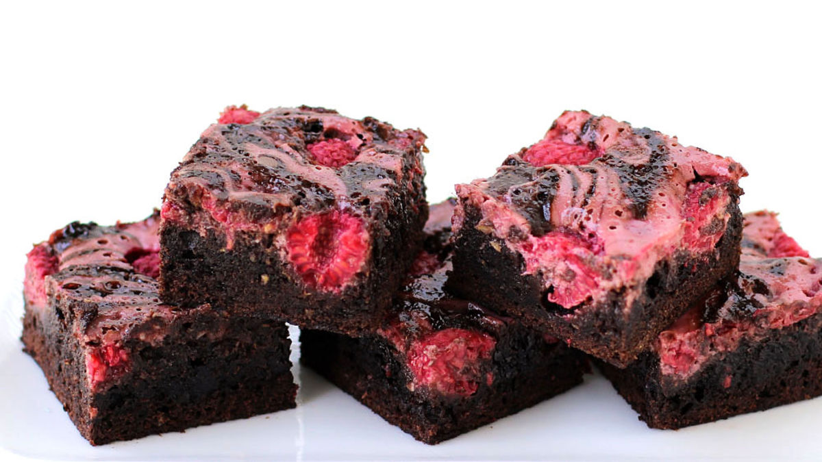 Raspberry Swirl Zucchini Brownies