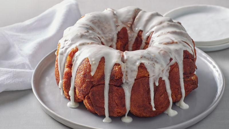 Cream Cheese-Cinnamon Roll Monkey Bread