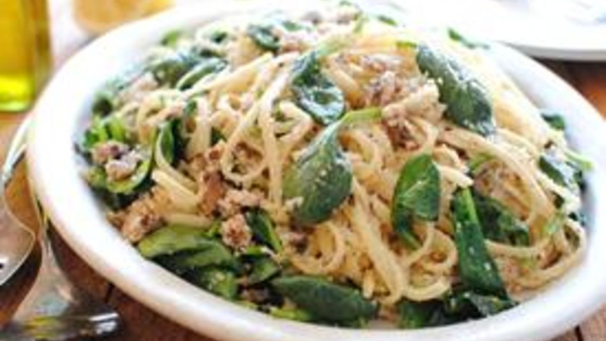 Linguine with Sardines and Spinach