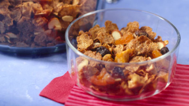Crunchy Fruit Snack Mix Recipe - BettyCrocker.com