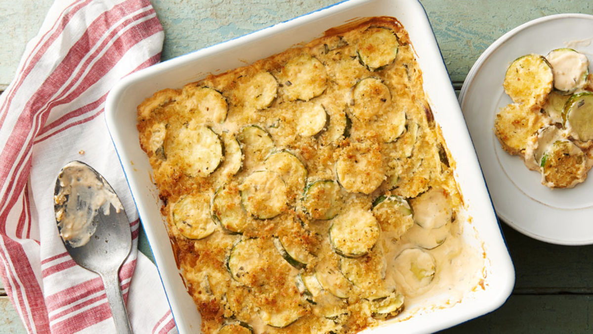 5-Ingredient Cheesy Zucchini Bake