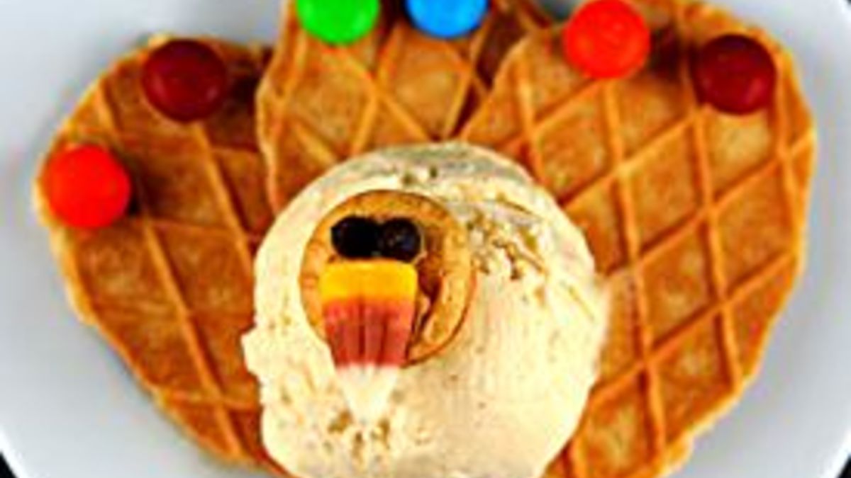 Peanut Butter Turkey Sundaes